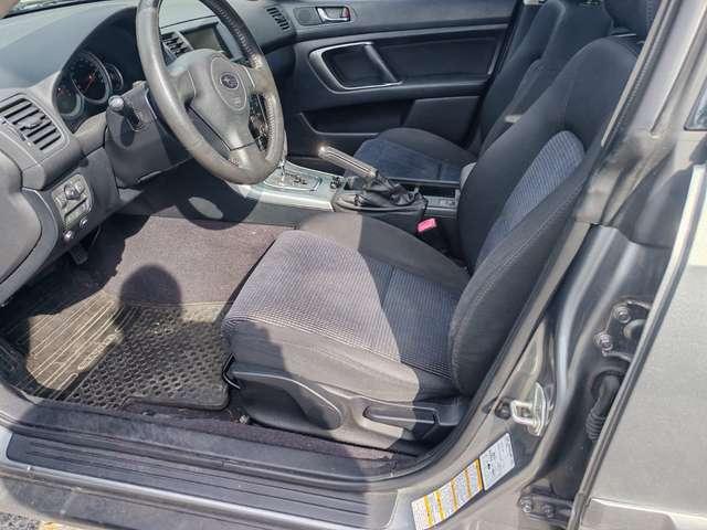 Subaru OUTBACK Outback III 2003 2.5 auto