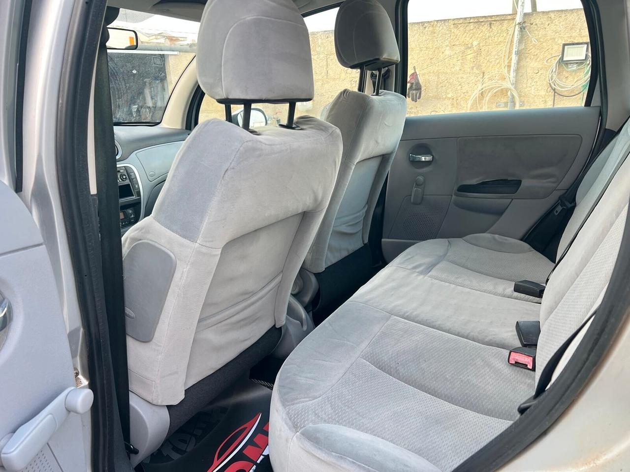 Citroen C3 1.6 HDi 110CV Exclusive