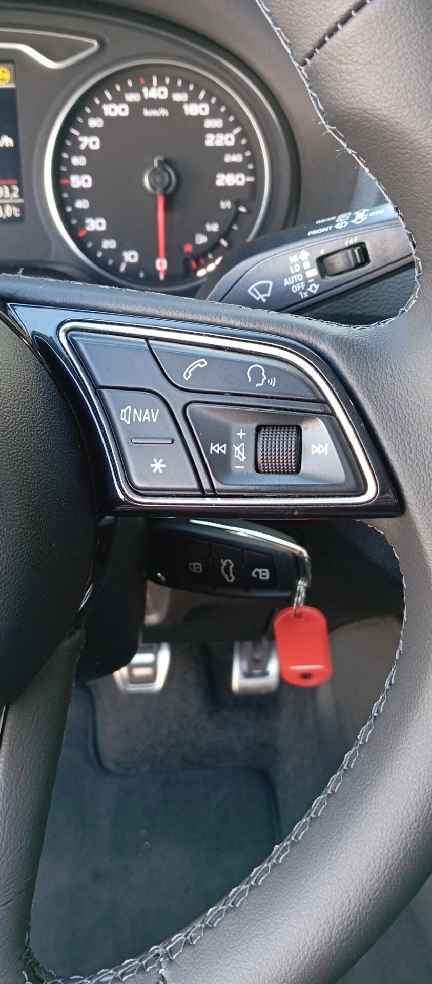 Audi Q2 2.0 TDI 115 CV - Garanzia