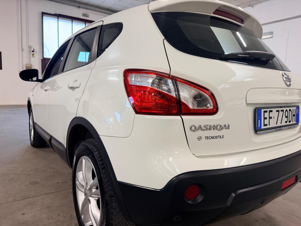Nissan Qashqai 2.0 dCi DPF Tekna