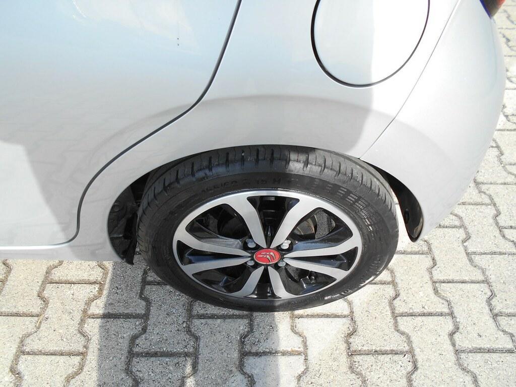 Citroen C1 1.0 VTi Shine
