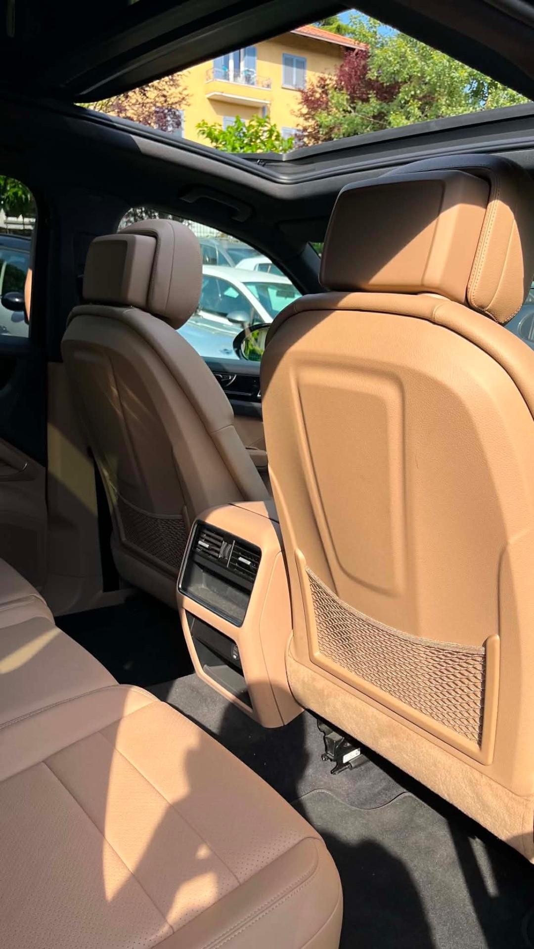 Porsche CAYENNE 3.0 V6 PANO BOSE KMCERT UNICOPR