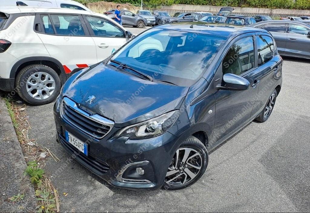 Peugeot 108 VTi 72 5 porte Allure - solo 45.000 km - ok Neopatentati