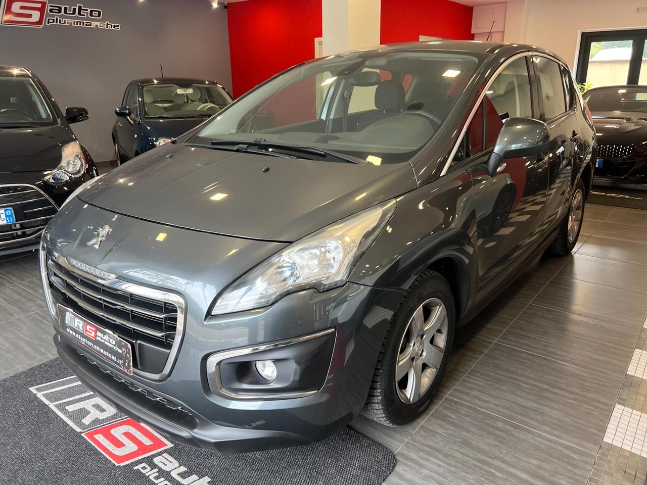 Peugeot 3008 1.6 HDi 115CV Allure