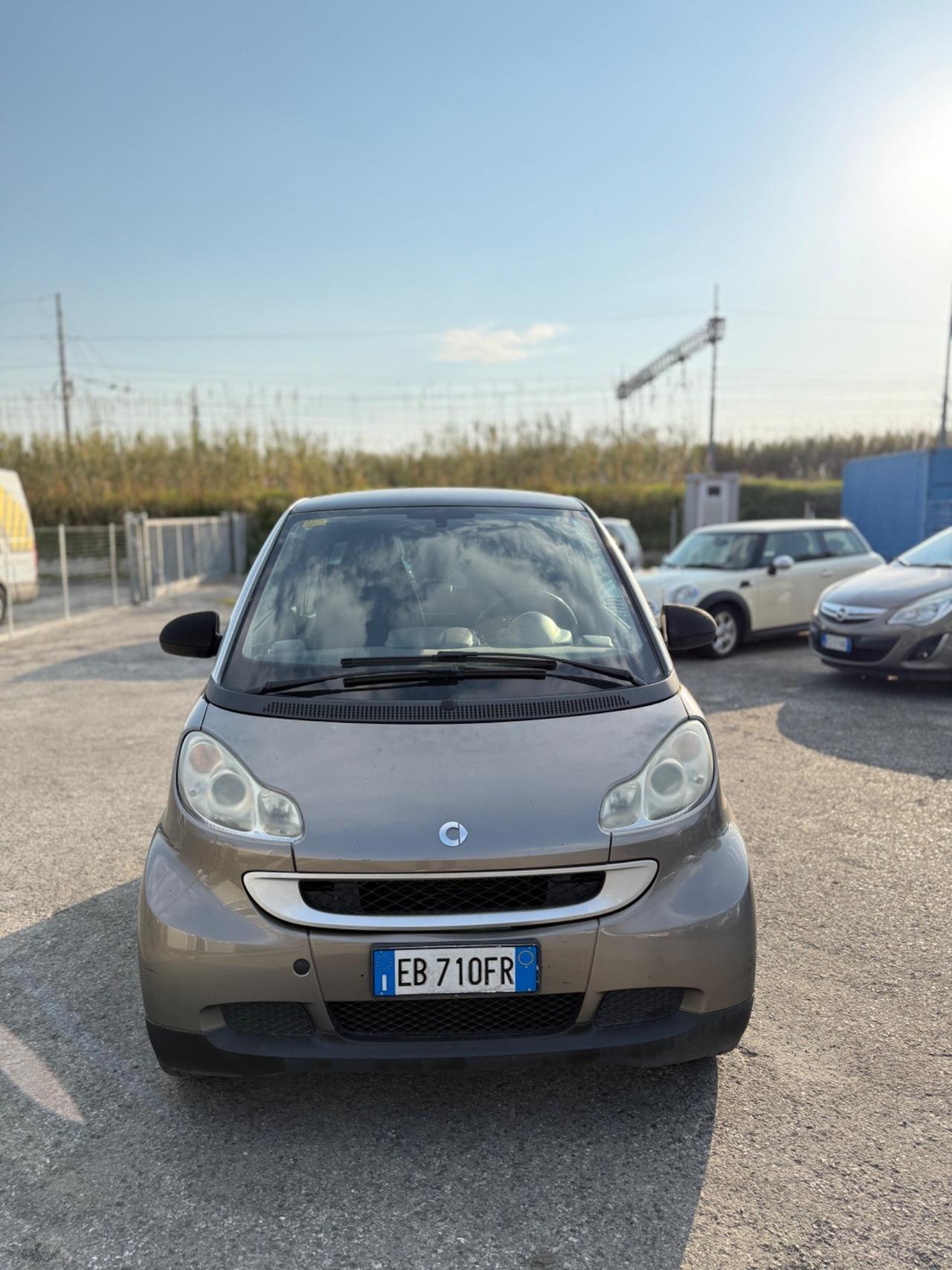 Smart ForTwo 1000 52 kW coupé pure
