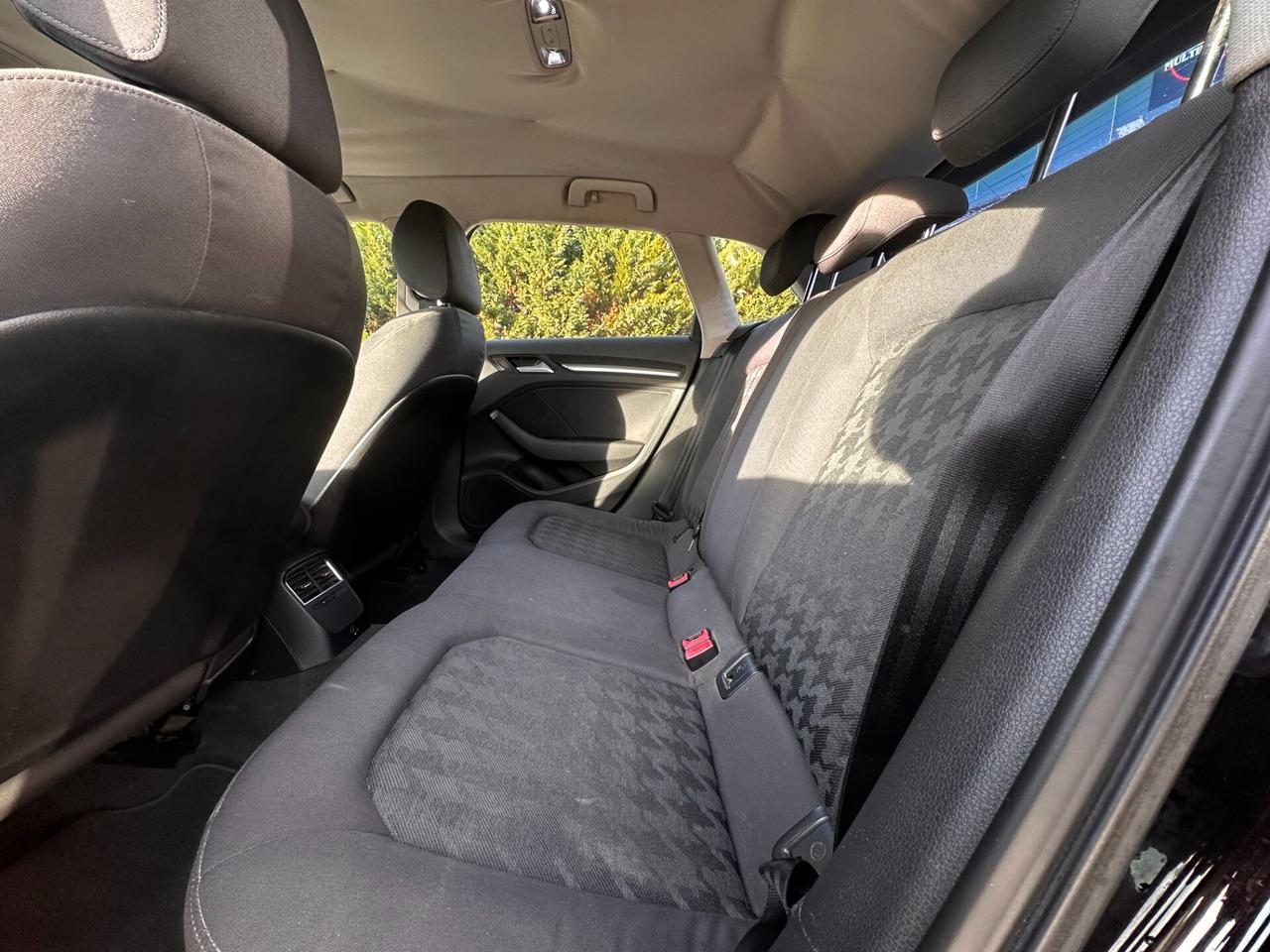 Audi A3 SPB 30 TDI Business Advanced