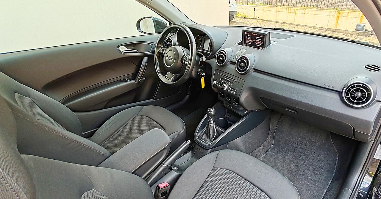 Audi A1 1.2 FSI Attraction 2013 Ok Neopatentati