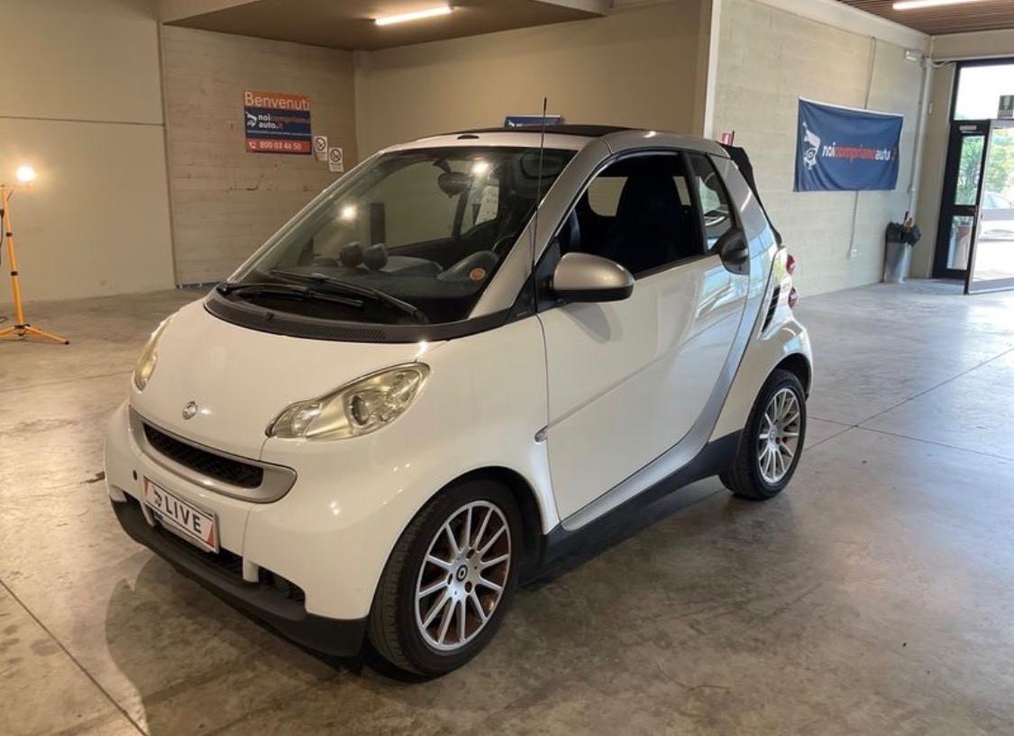 Smart ForTwo 1000 52 kW coupé passion