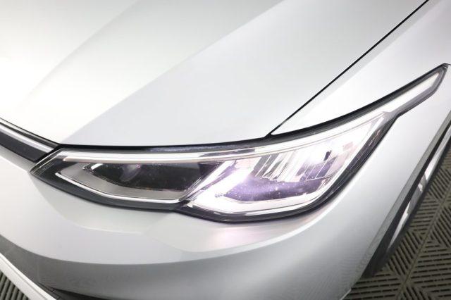 VOLKSWAGEN Golf Golf 1.0 eTSI EVO DSG Life