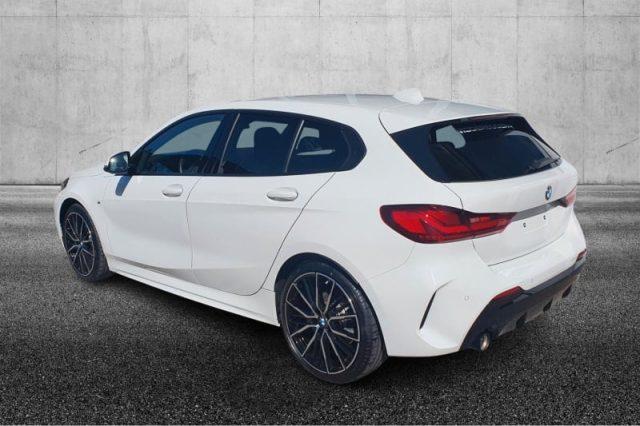 BMW 118 i 5p. Msport