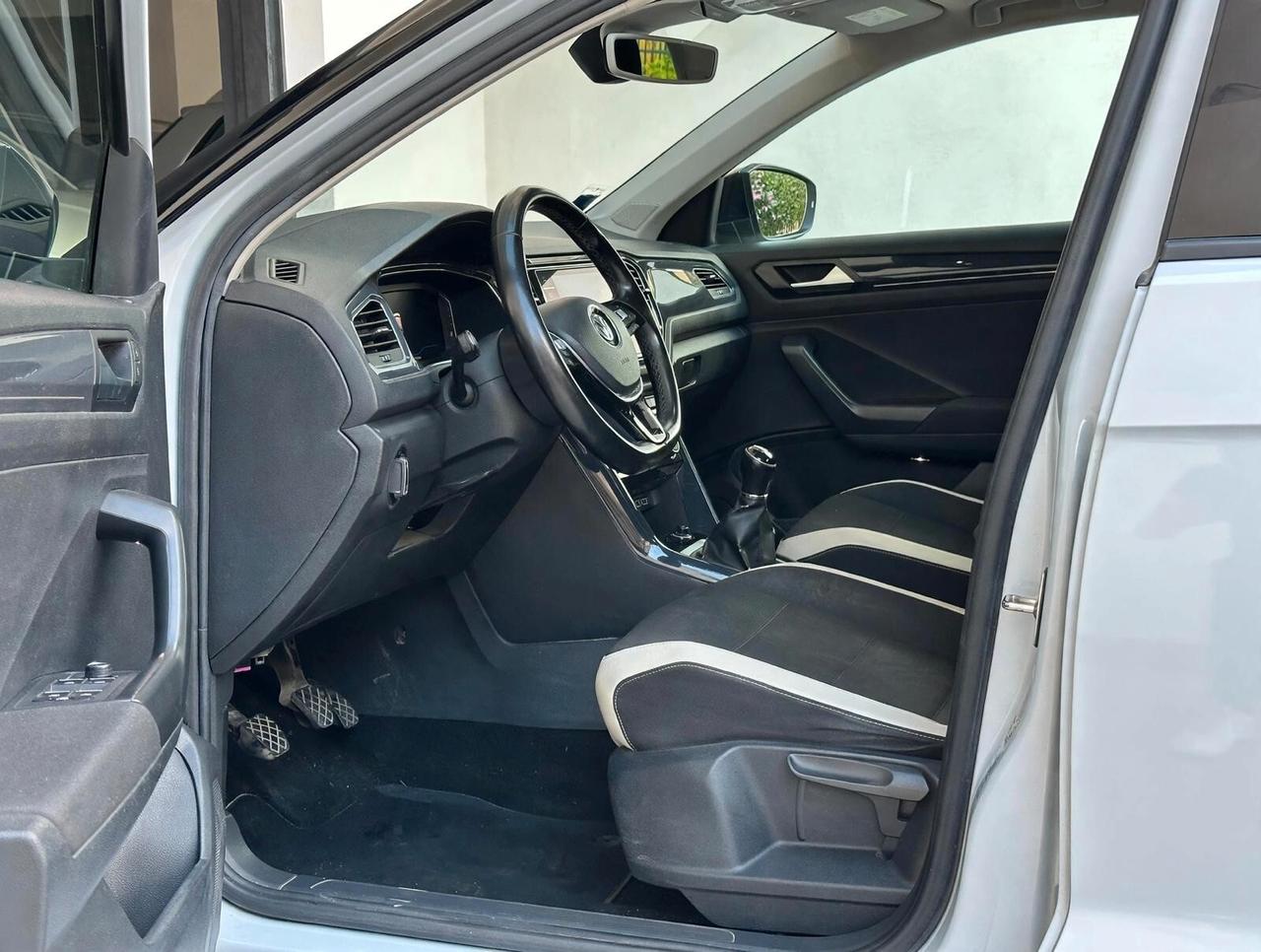 Volkswagen T-Roc 1.6 TDI SCR Advanced BlueMotion Technology