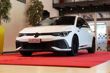 VOLKSWAGEN Golf 2.0 TSI GTI CLUBSPORT 300CV.PERFORMANCE.AKRAPOVIC.