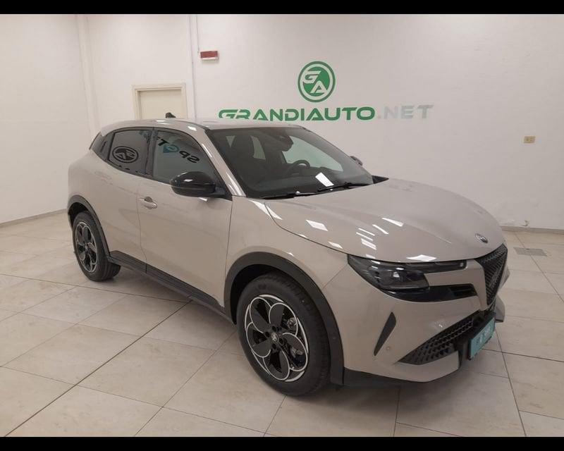 Alfa Romeo Junior Ibrida My25 Ibrida Q4 1.2 145cv Hybrid Edct6