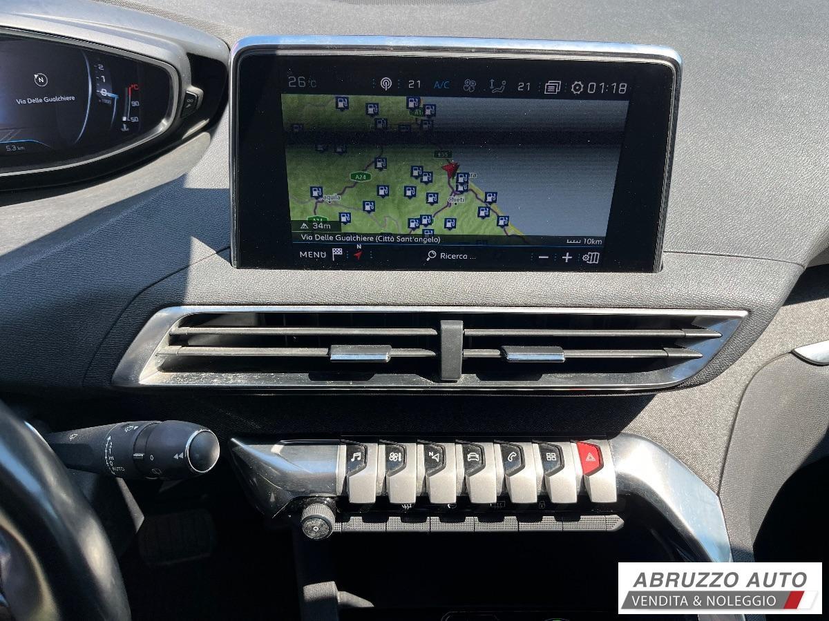 PEUGEOT 5008 Turbo 130 S&S EAT8 Allure