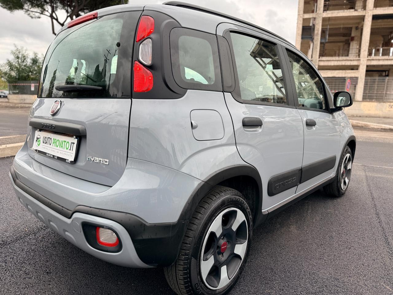 Fiat Panda CROSS 1.0 70cv Hybrid UNIPRO