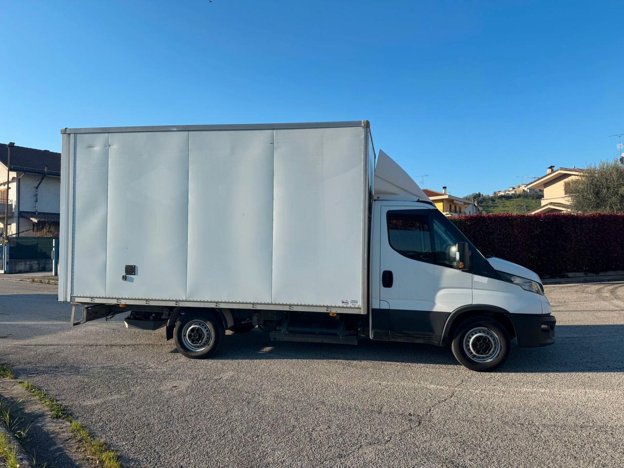 IVECO Daily 35S14N 3.0Turbo Cng RS 136 - 2022