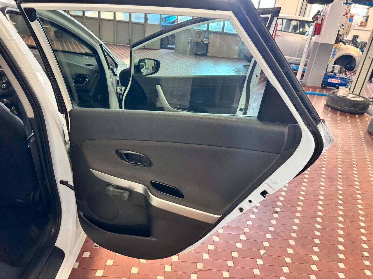 Kia Ceed cee'd 1.4 CVVT SW Cool - UNICO PROPRIETARIO