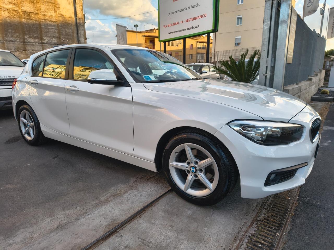 BMW SERIE 1 116 DIESEL SPORT 130.000 KM 2016