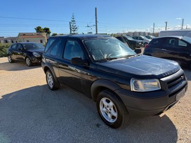 Land Rover Freelander 2.0 4x4 999€