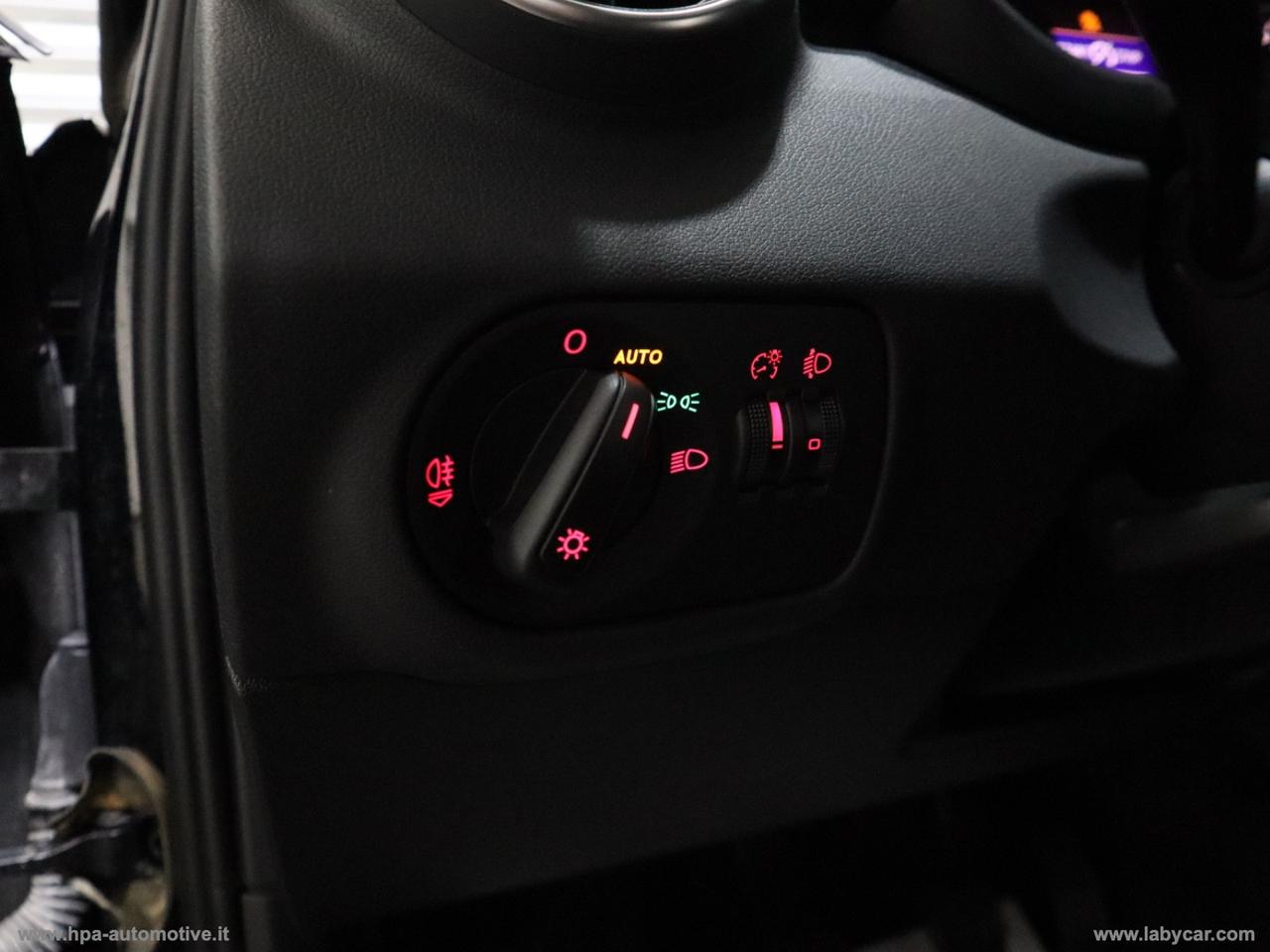 AUDI A1 SPORTBACK 1.4 TDI NAVI SENSORI CRCHI 15