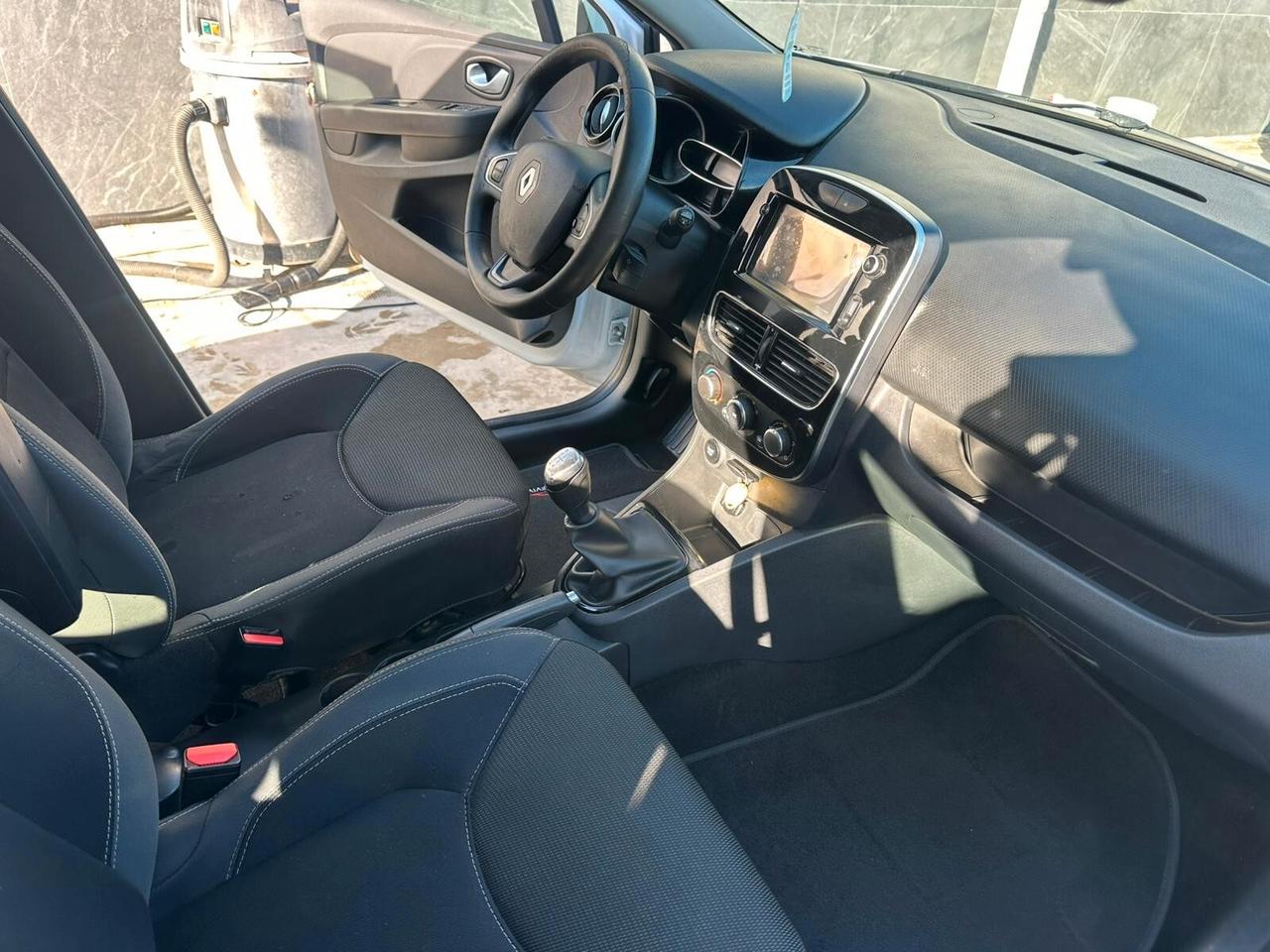 Renault Clio Sporter dCi 8V 75 CV Duel