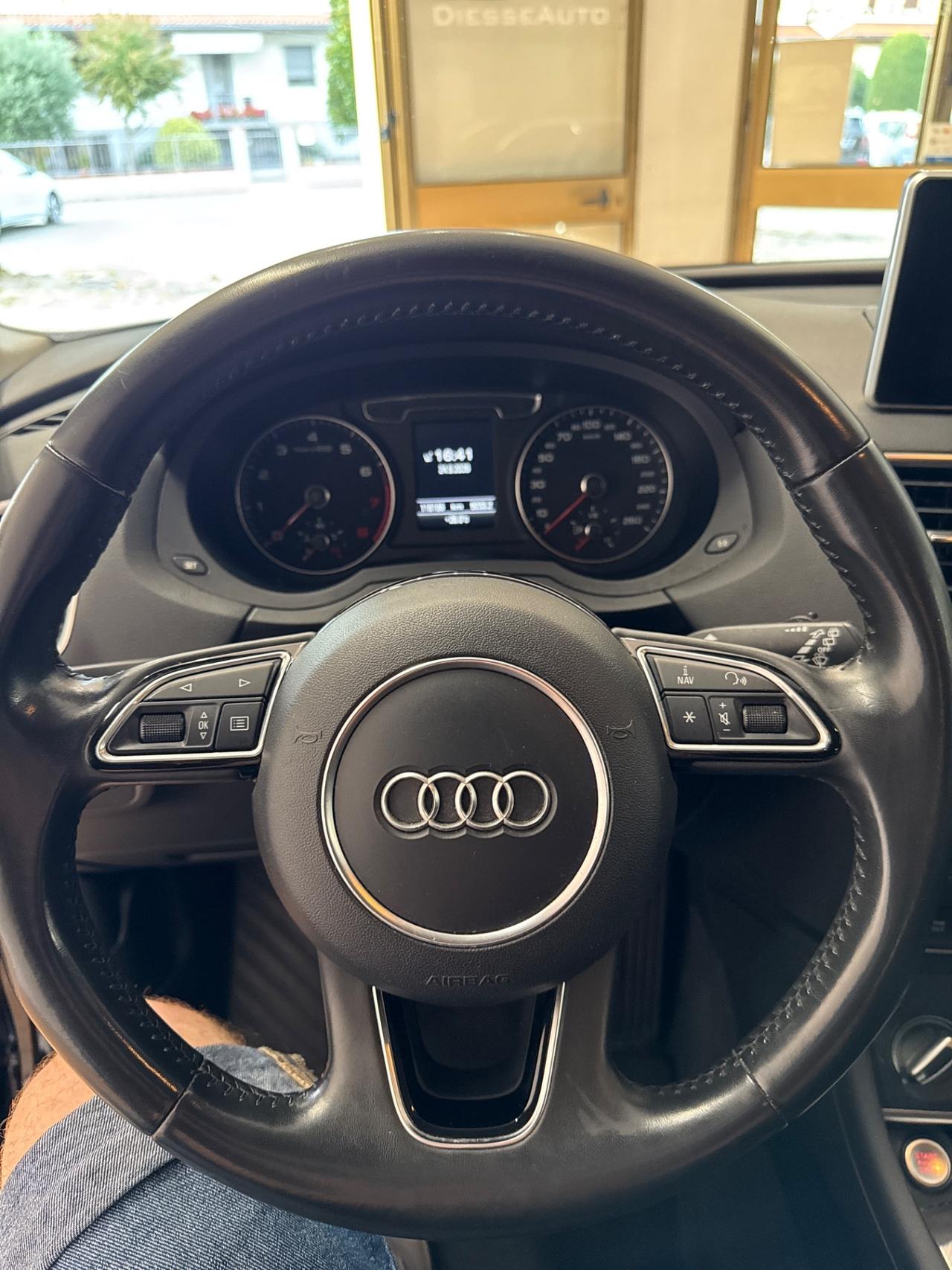 Audi Q3 1.4 TFSI 125 CV Business