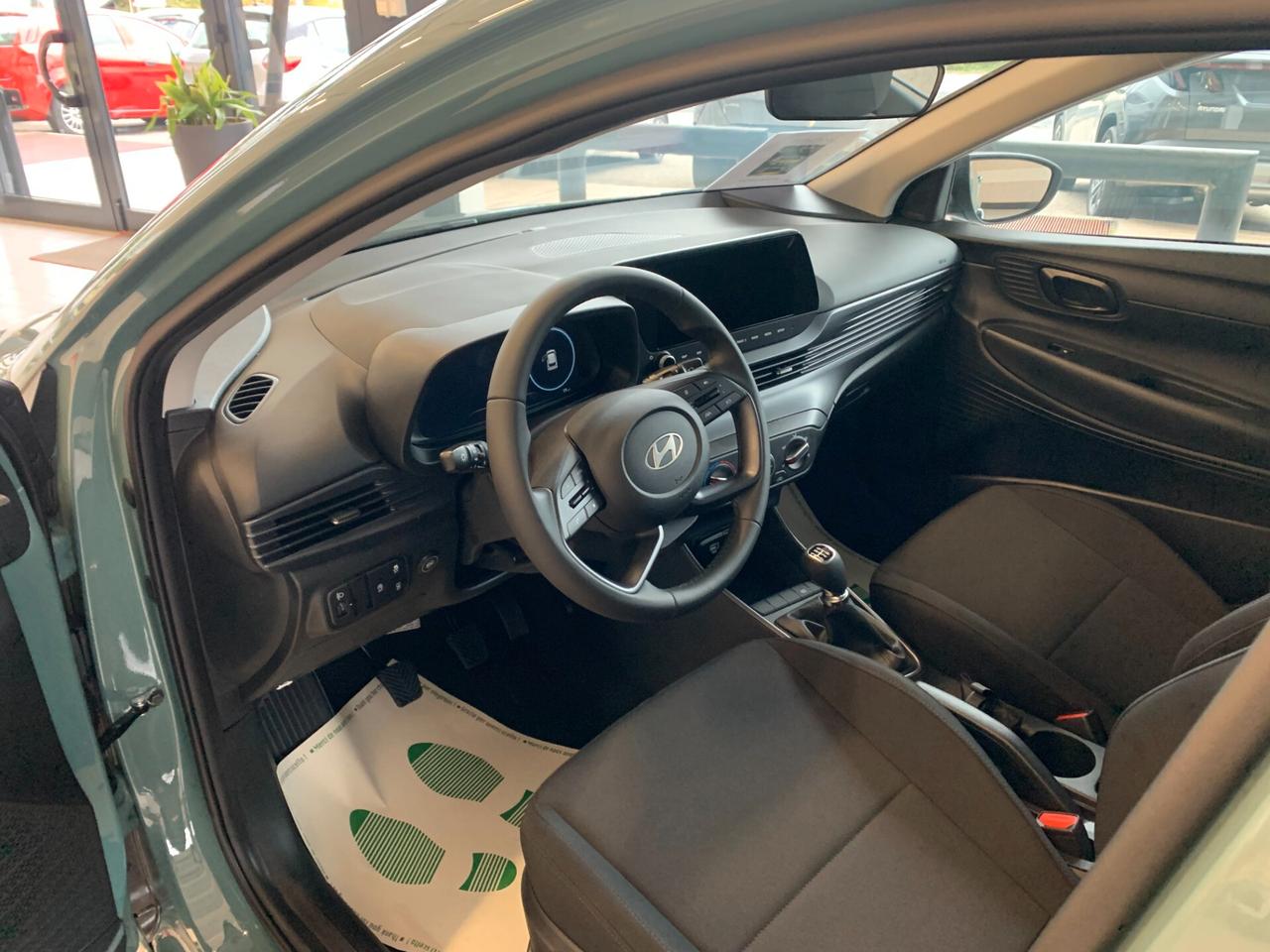 Hyundai i20 1.2 MPI MT GPL Connectline