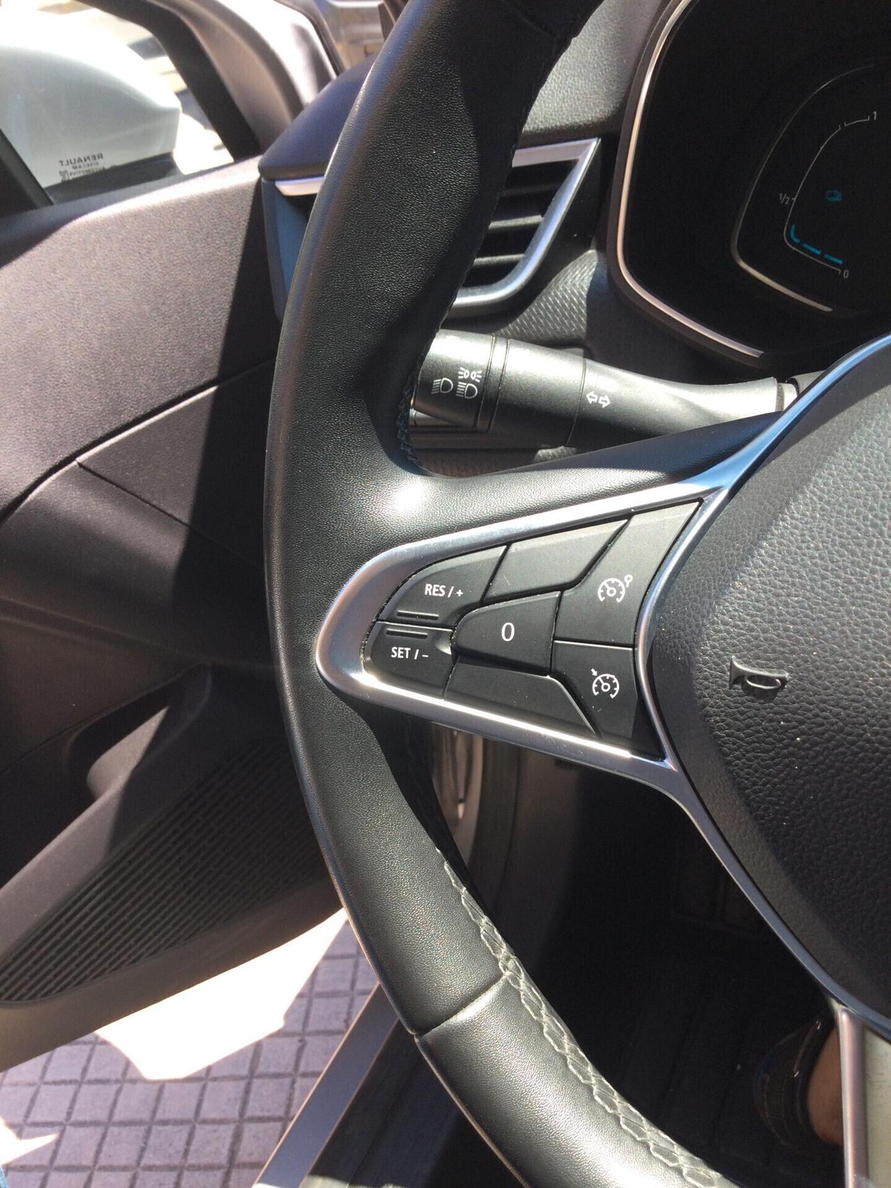 Renault Clio Full Hybrid E-Tech 140 CV 5 porte Zen