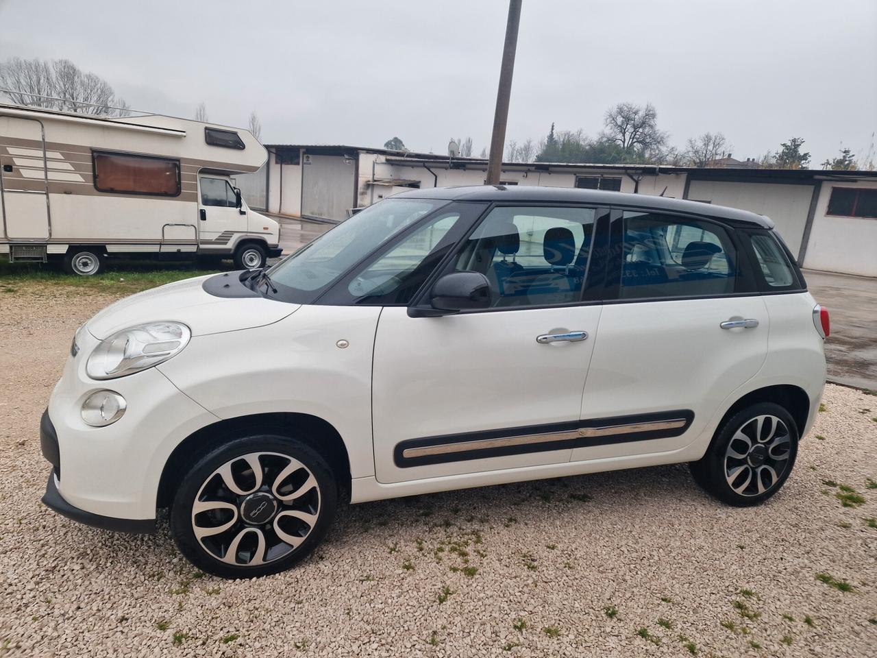 Fiat 500L 0.9 TwinAir Turbo Natural Power Lounge