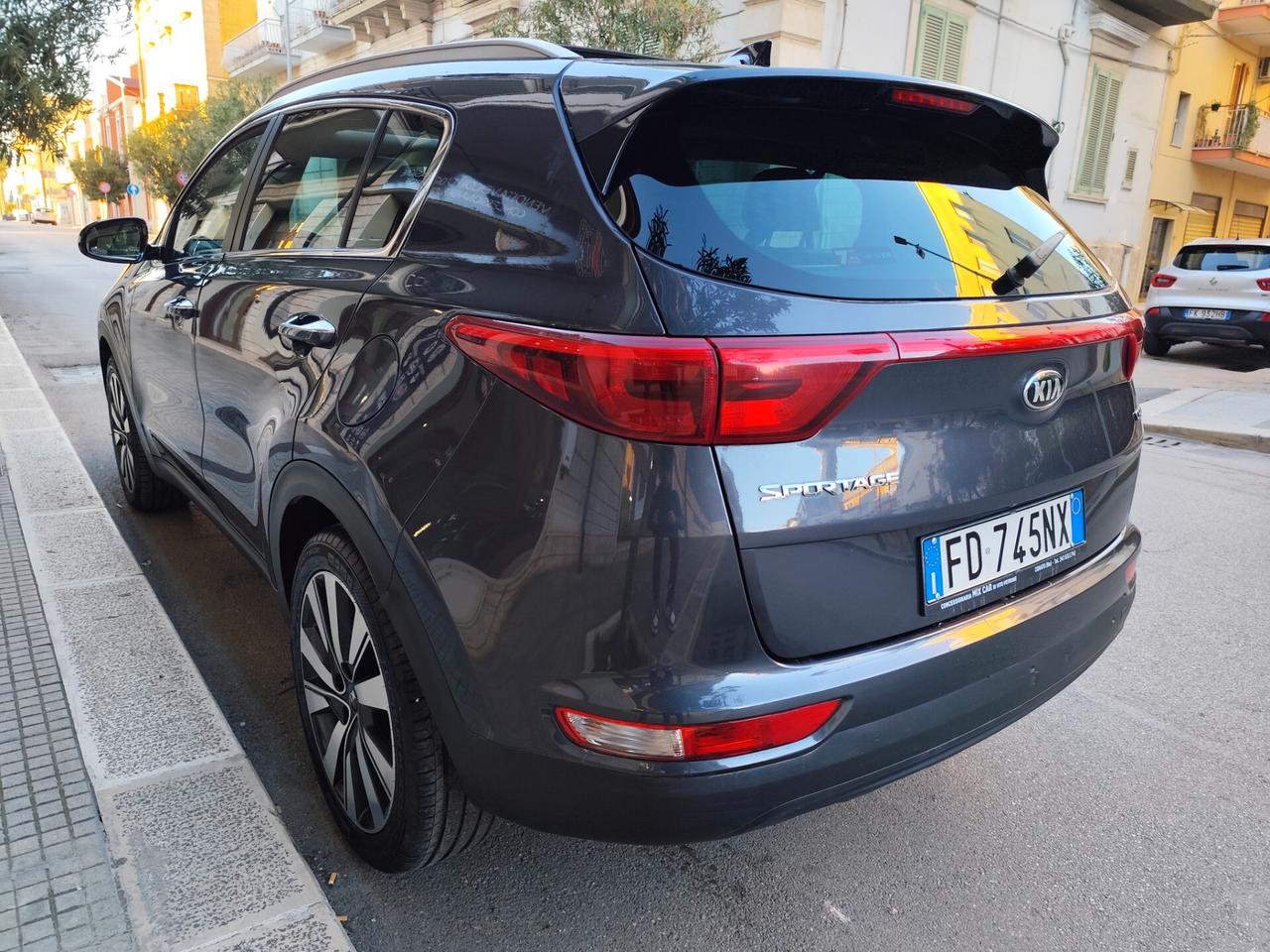 Kia Sportage 1.7 CRDI 115CV 2WD TETTO PELLE