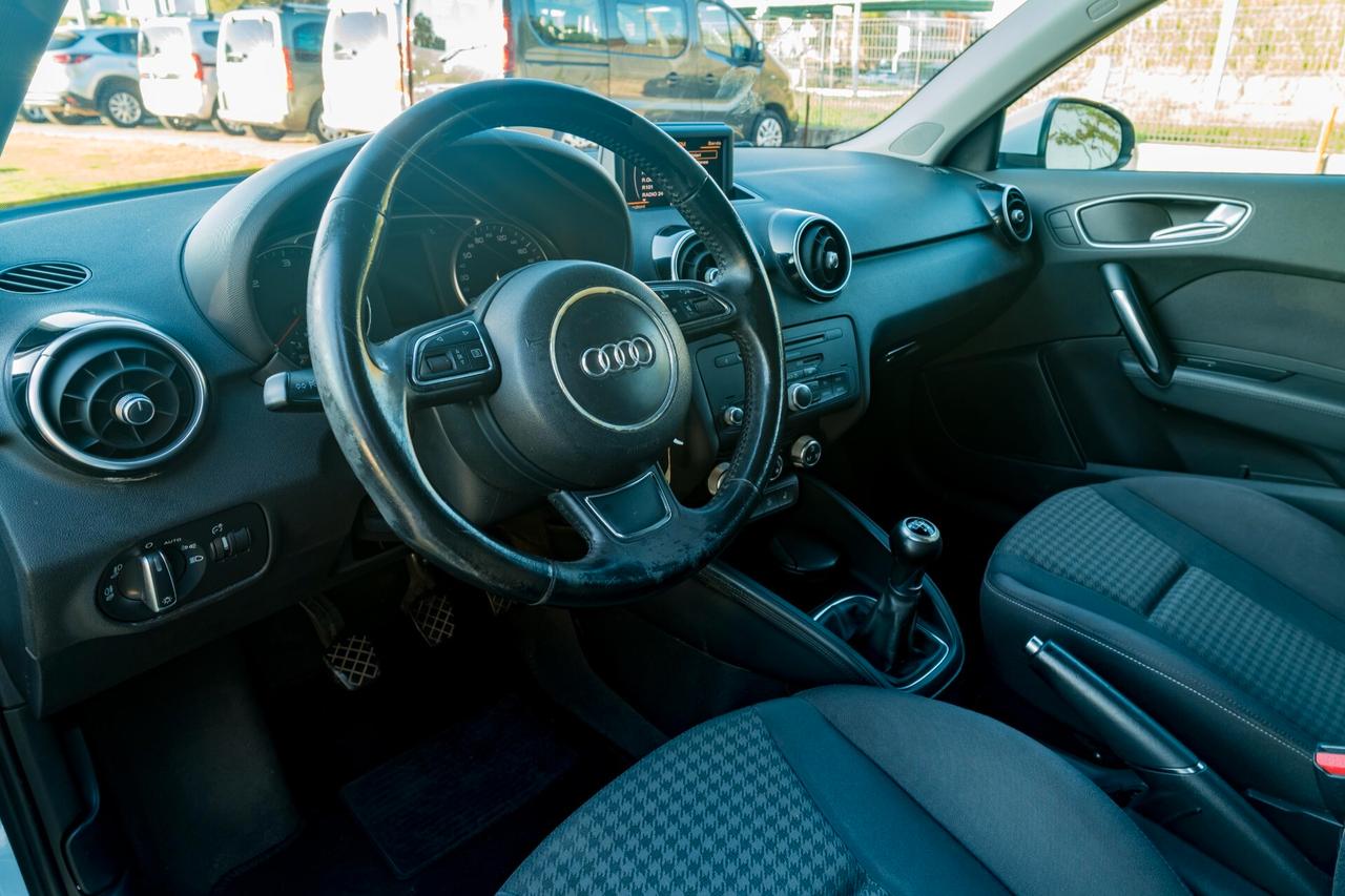 AUDI - A1 Sportback - 1.6 TDI 105 CV Ambition - NEOPATENTATI - FINANZIABILE - PERMUTE
