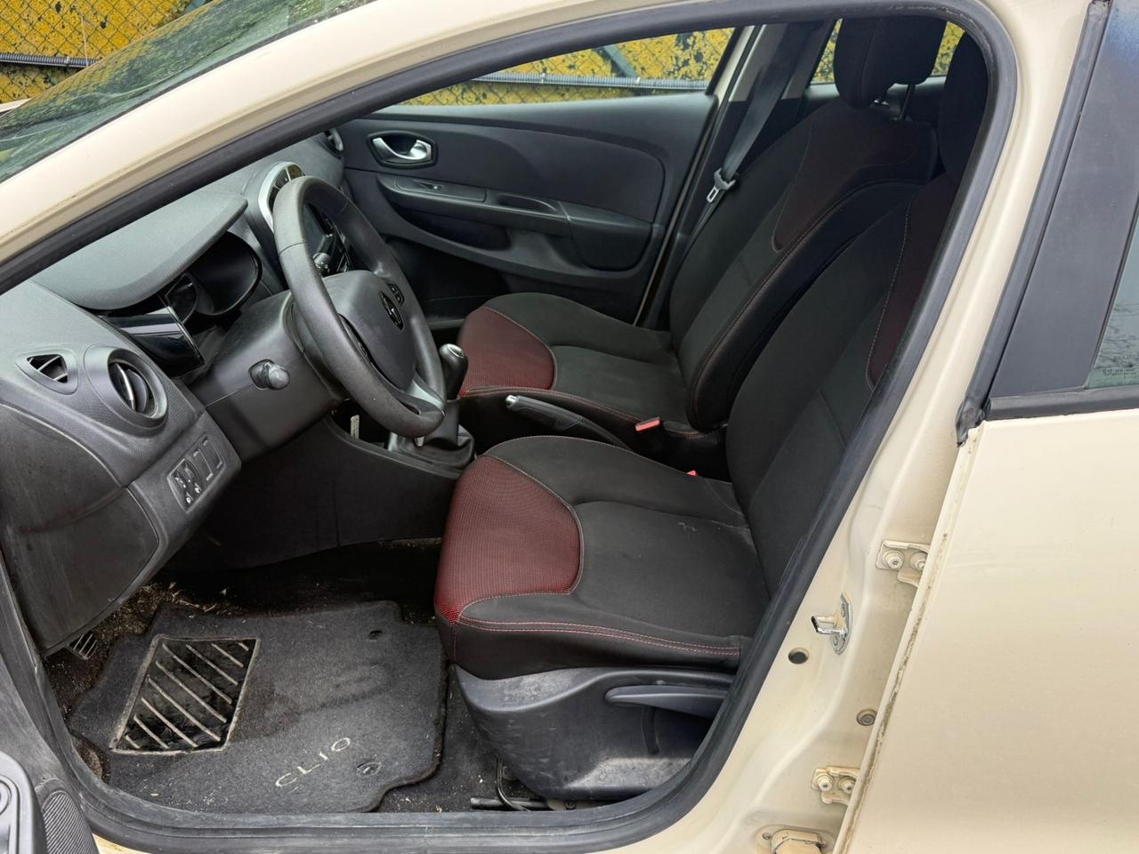 Renault Clio 1.2 75CV 5 porte Wave