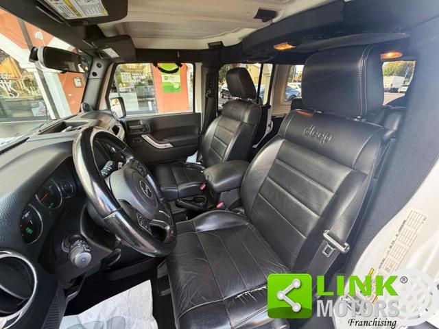 JEEP Wrangler Unlimited 2.8 CRD DPF Sahara Auto