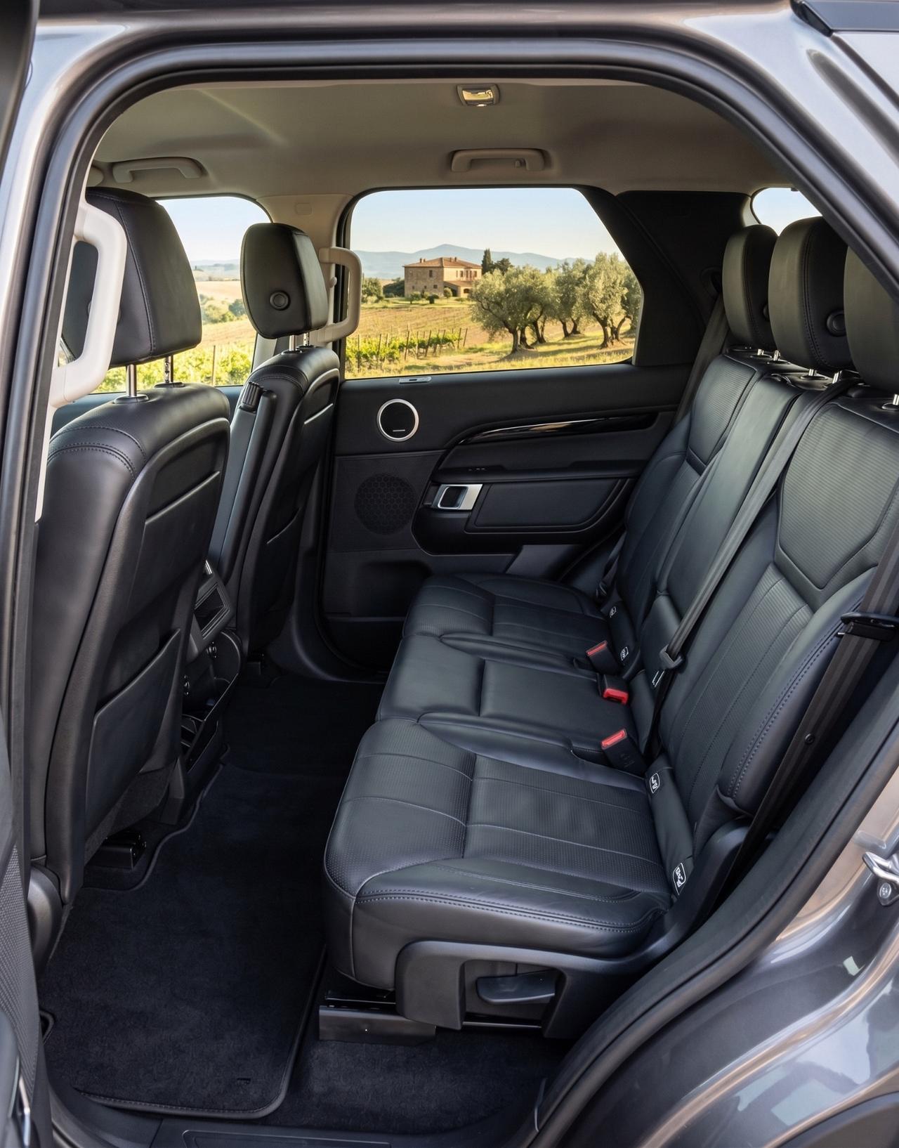 Land Rover Discovery 2.0 SD4 240 CV SE 7 posti