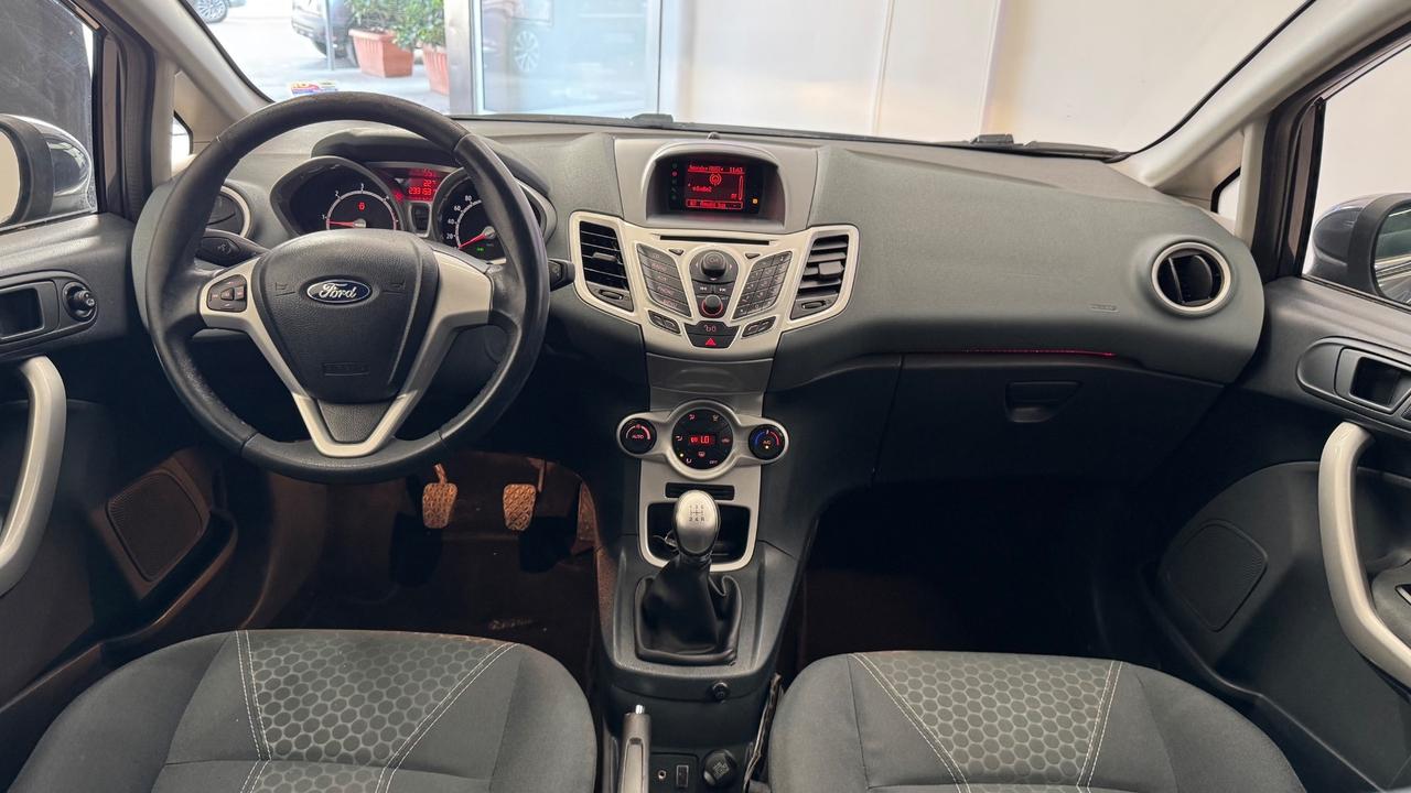 Ford Fiesta 1.4 TDCi 5p. Titanium