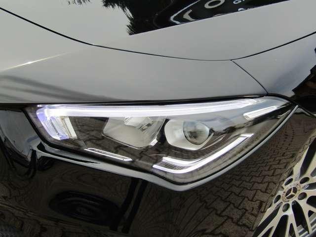 Mercedes-Benz CLA 180 d SW SPORT CAMBIO AUTO,CERCHI 18,NAVI,LED,SENSORI