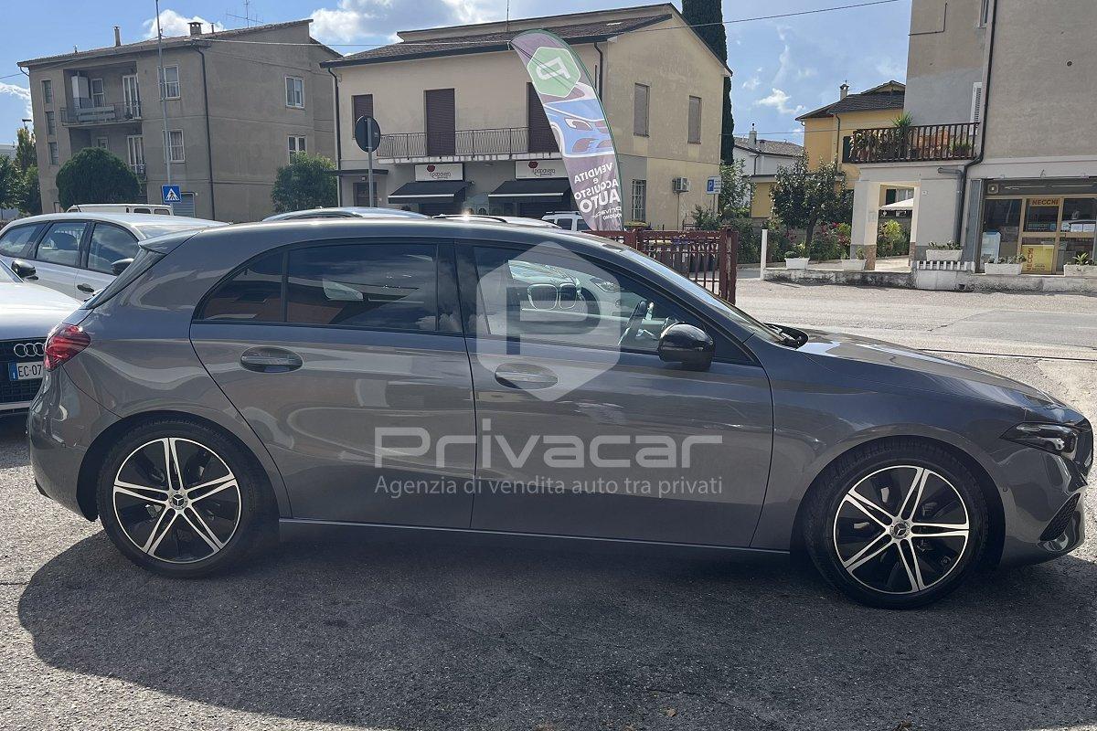 MERCEDES A 180 d Automatic Business Extra