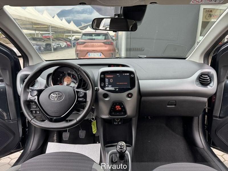 Toyota Aygo Aygo Connect 1.0 VVT-i 72 CV 5 porte x-play