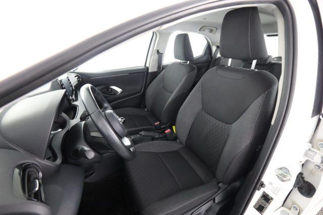 TOYOTA Yaris Yaris 1.0 5 porte Business