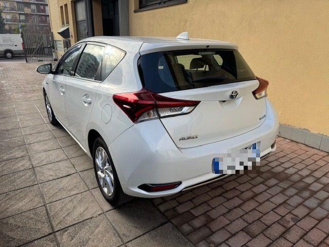 TOYOTA Auris 1.8 Hybrid Active