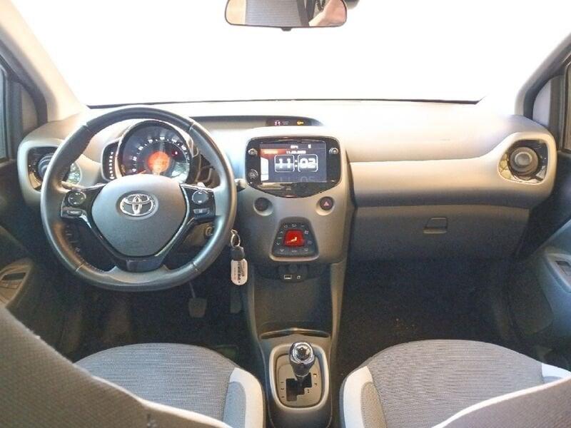 Toyota Aygo Aygo Connect 1.0 VVT-i 72 CV 5 porte x-play MMT