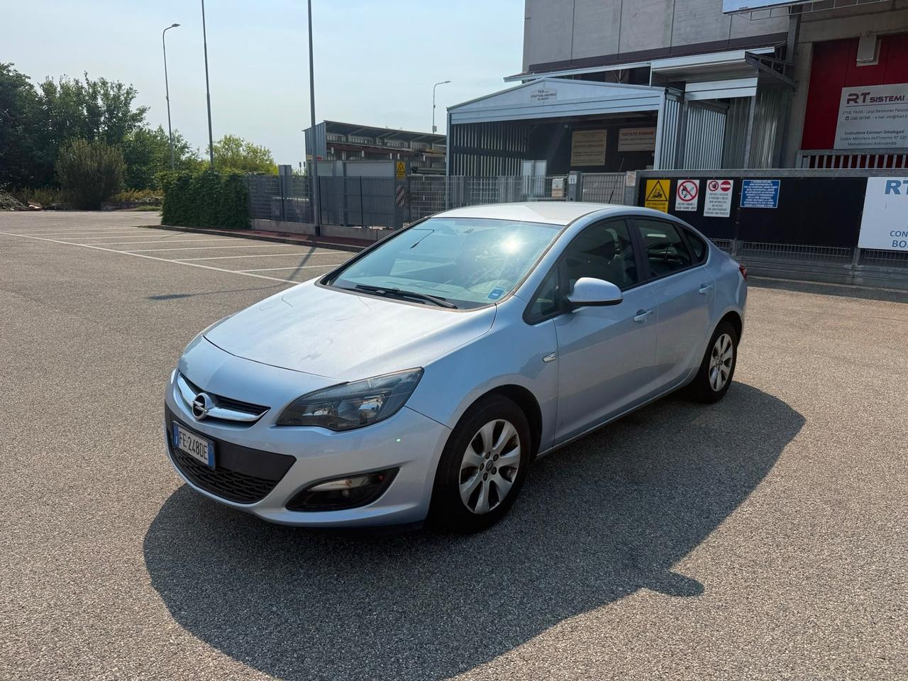 Opel Astra 1.4 Turbo 140CV 4 porte GPL Tech Elective