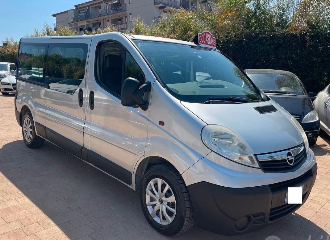 Opel Vivaro 9 Posti Finanziaria senza busta paga