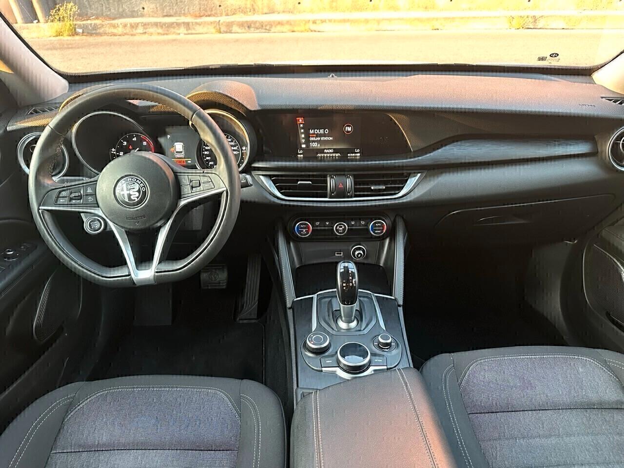 Alfa Romeo Stelvio 2.2 Turbodiesel 190 CV AT8 Q4 Executive