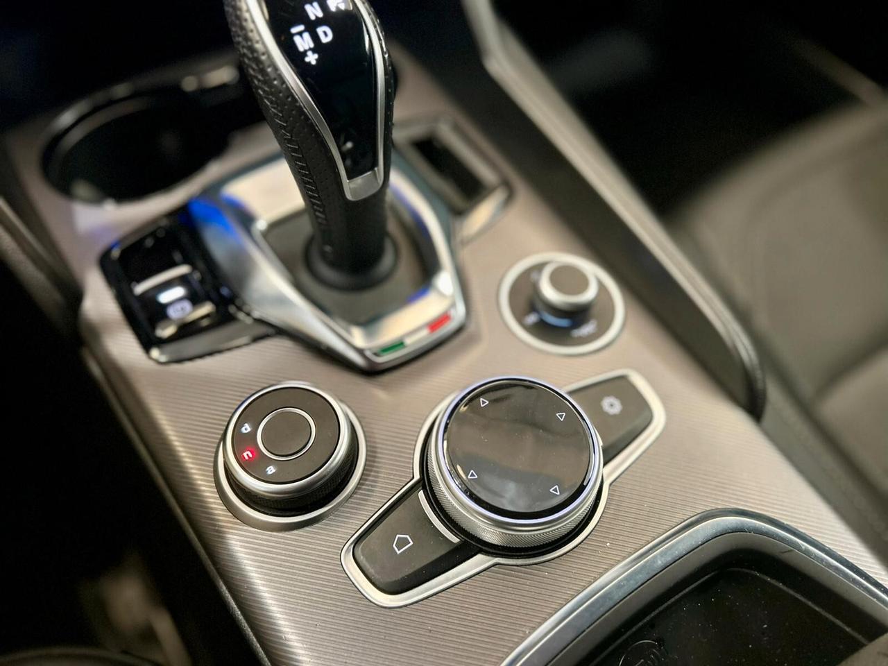 Alfa Romeo Giulia 2.2 Turbodiesel 190 CV AT8 Sprint *PREZZO PROMO*