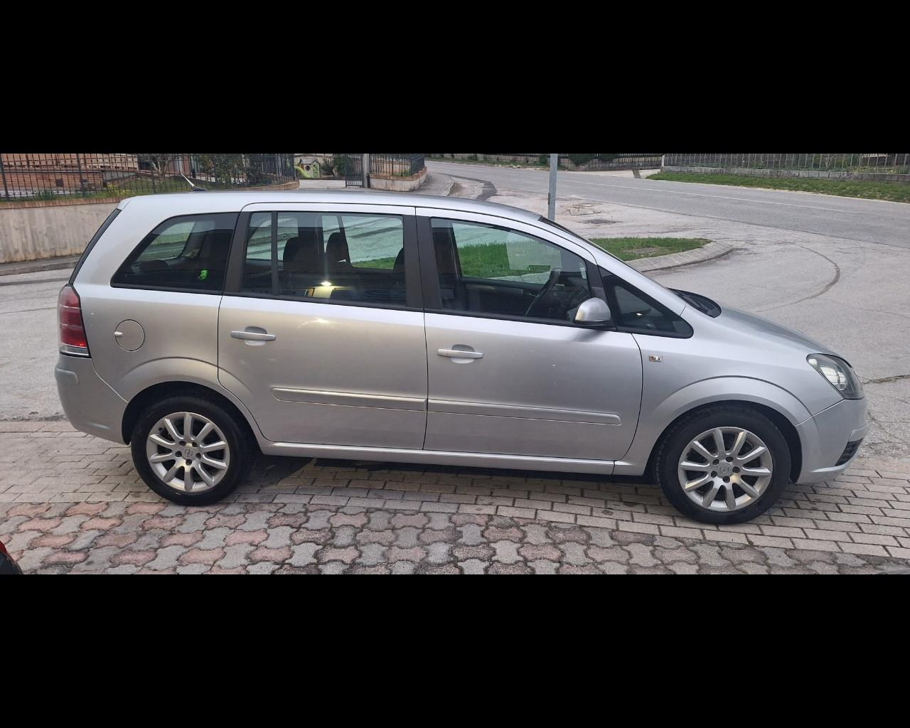 OPEL Zafira 1.6 16V ecoM 94CV Enjoy