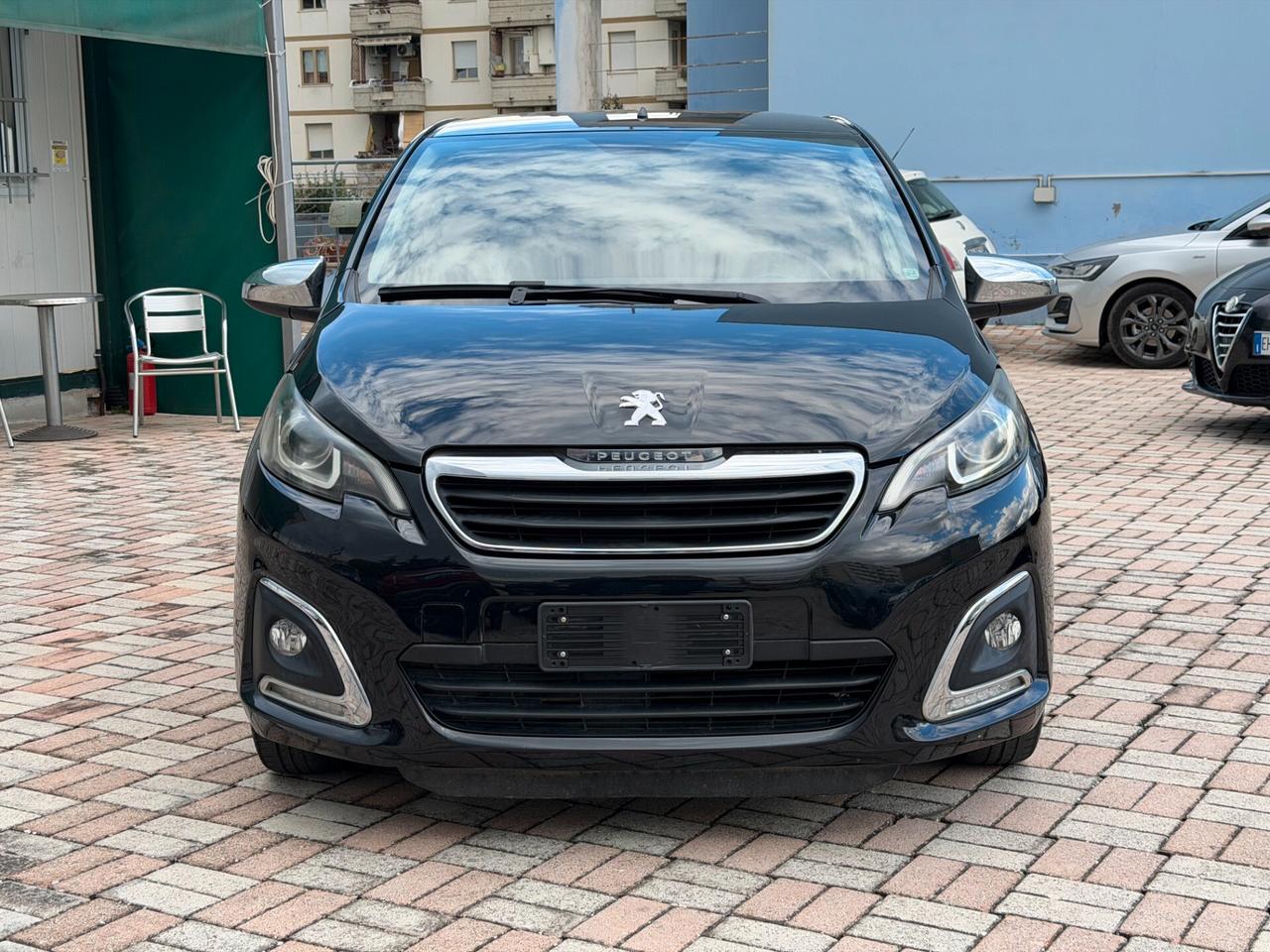 Peugeot 108 VTi 68 5 porte Allure