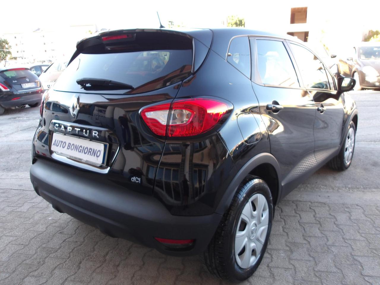 RENAULT CAPTUR 1.5 dci Iconic 90cv