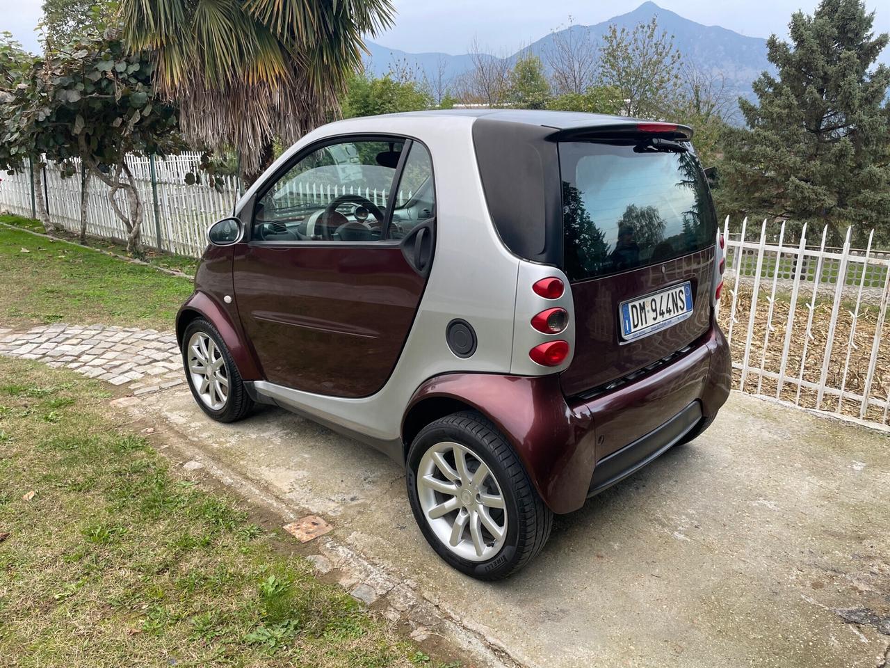 Smart ForTwo 1000 45 kW coupé passion