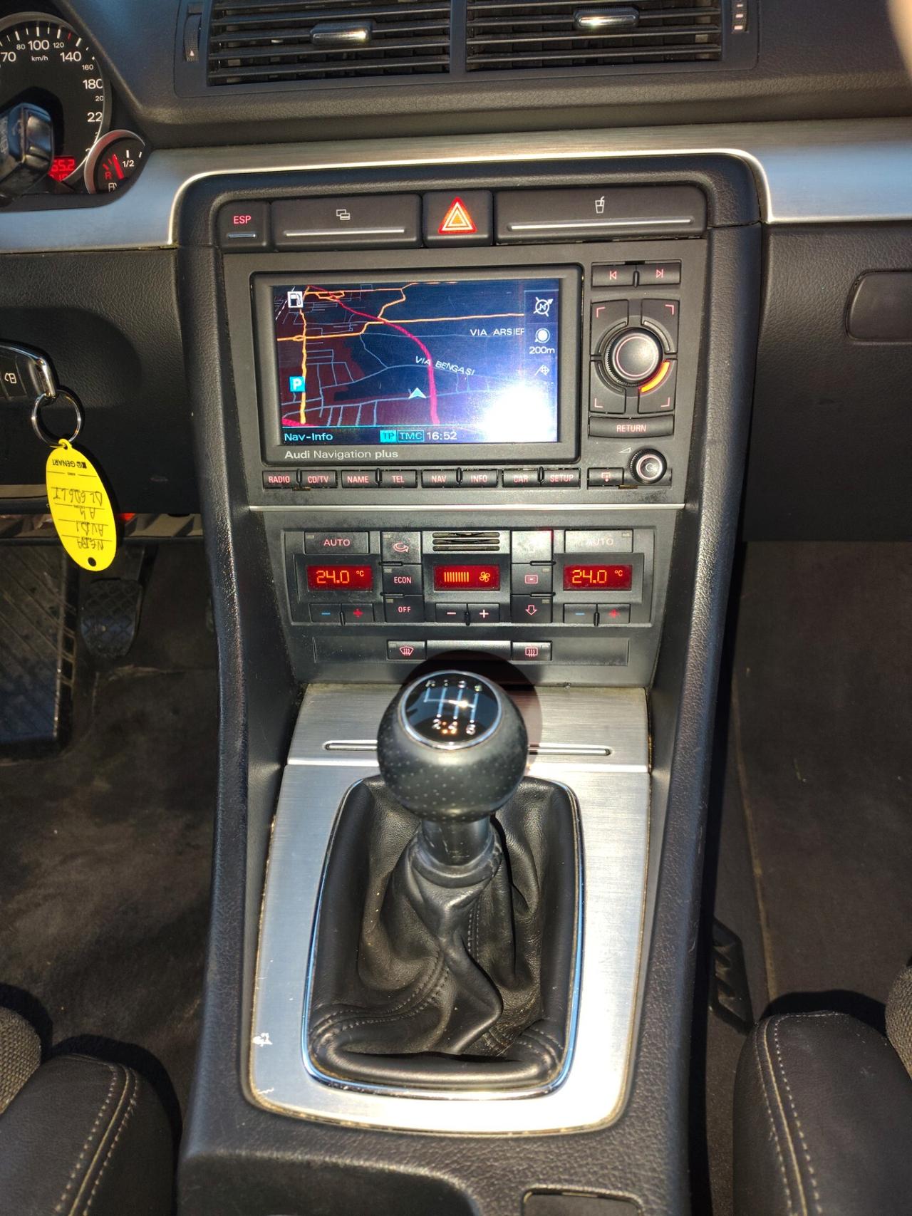 Audi A4 2.0 16V TDI Avant S LINE SOLO 120.000KM!!!